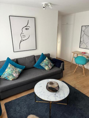 Modern apartment in popular Kwartier Latäng